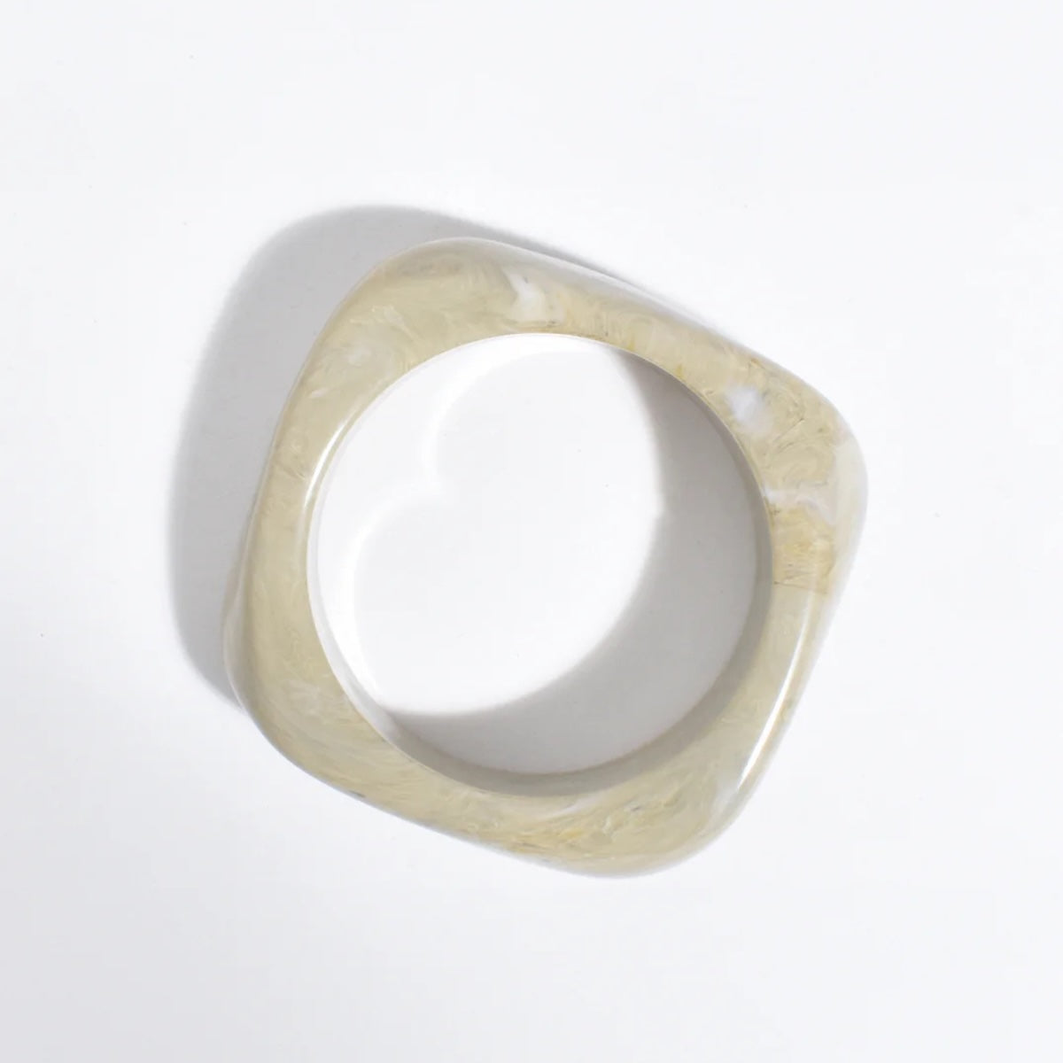 Resin Bangle in Nude – LUNAMAY