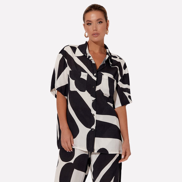 Ayla Short Sleeve Shirt with a bold black and white print