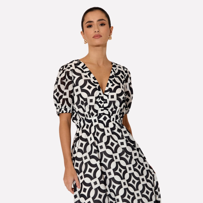 Carla Geometric Maxi Dress (Black/White)