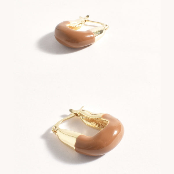 These square hoop earrings have a hinged closure with a brown dipped enamel base.