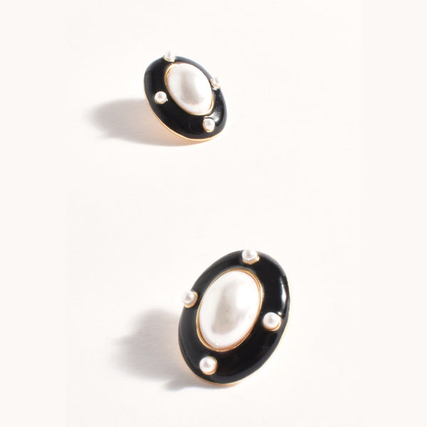 Enamel Edge Pearl Earrings (Black)