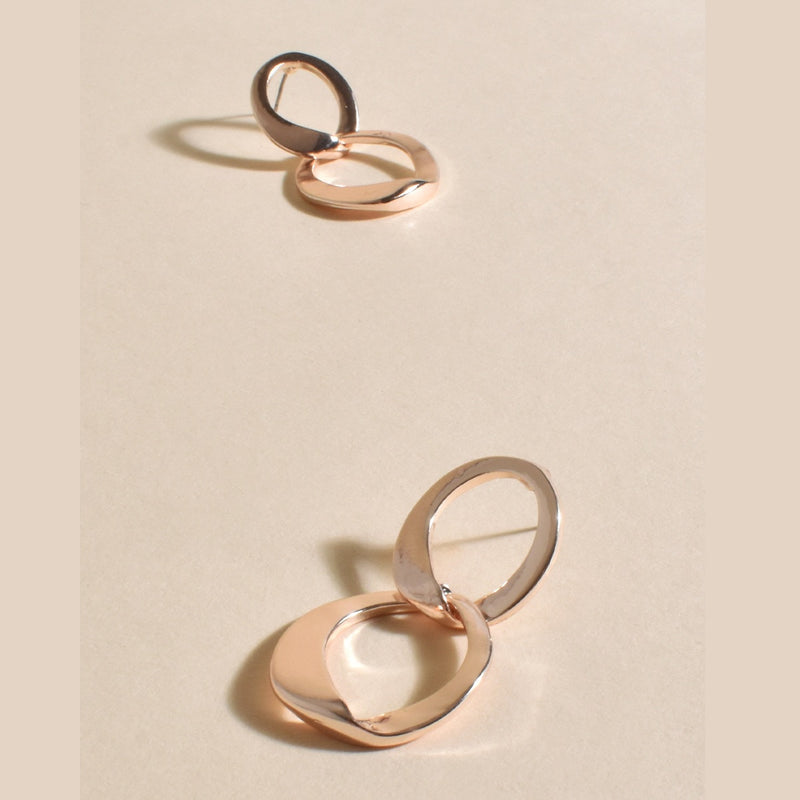 Essential Metal Link Earrings in Rose Gold