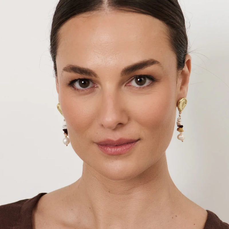 Freshwater Pearl Stone Chip Drop Earrings (Chocolate)