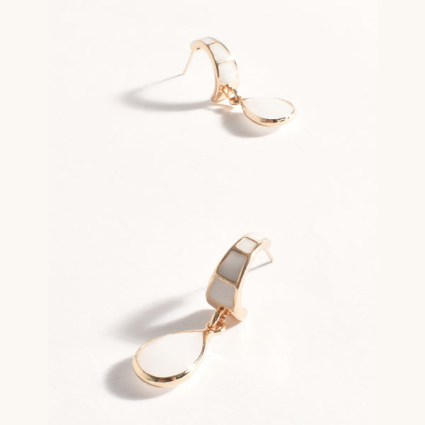 Glass Teardrop Event Earrings in cream and gold