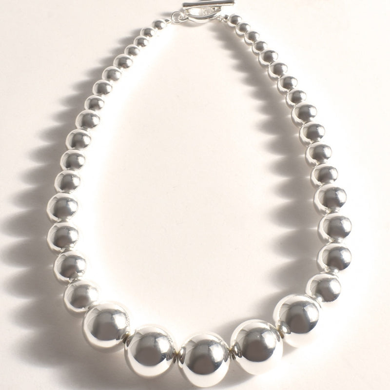 Graduated Metal Ball Necklace (Silver)