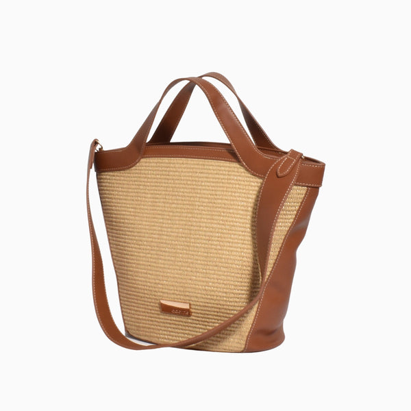This Jamie Tote can also be used as a shoulder bag