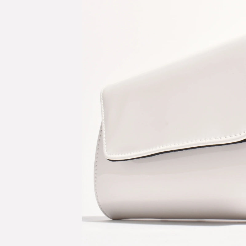 Close up of the fold over flap