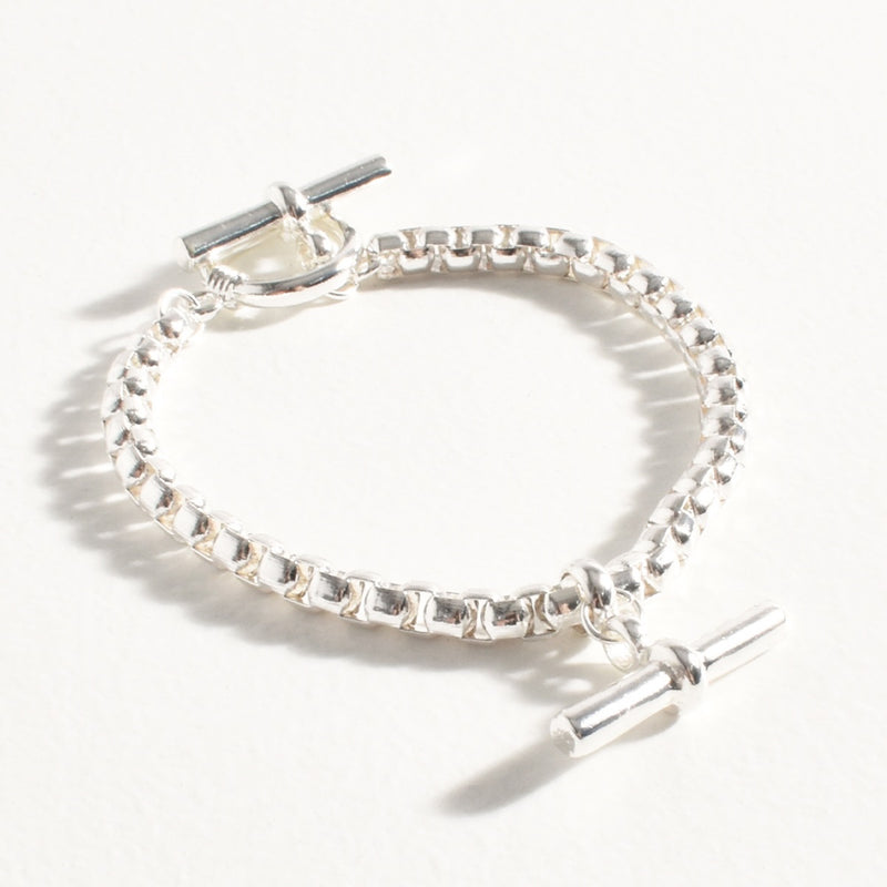 Toggle Detail Chain Bracelet in Silver