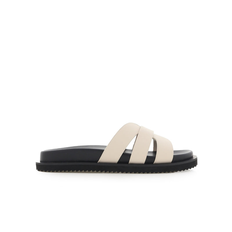 Tamy Chunky Platform Slides in a bone colour