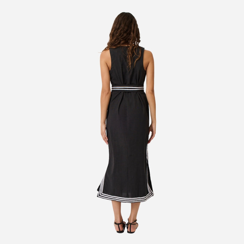 Back view of this sleeveless dress