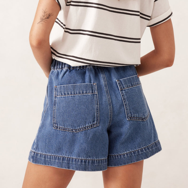 Darcy Everyday Denim Shorts (Washed Indigo)