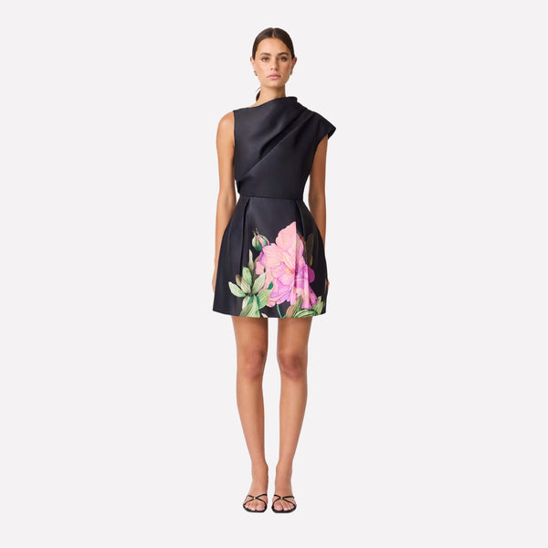 The dress can be worn with black kitten heels and is perfect for your next special event.