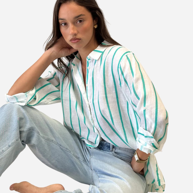 Hut Boyfriend Linen Shirt in white with a bermuda stripe