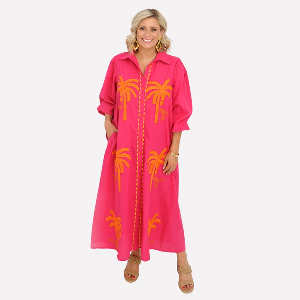 The dress can also be worn loose flowing, without the self print belt.