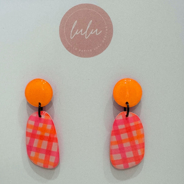 Blake Dangle Resin Earrings with pink and orange gingham tones