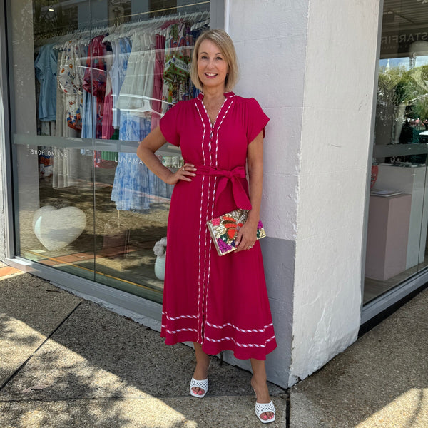 Kacey Midi Dress in a berry pink colour