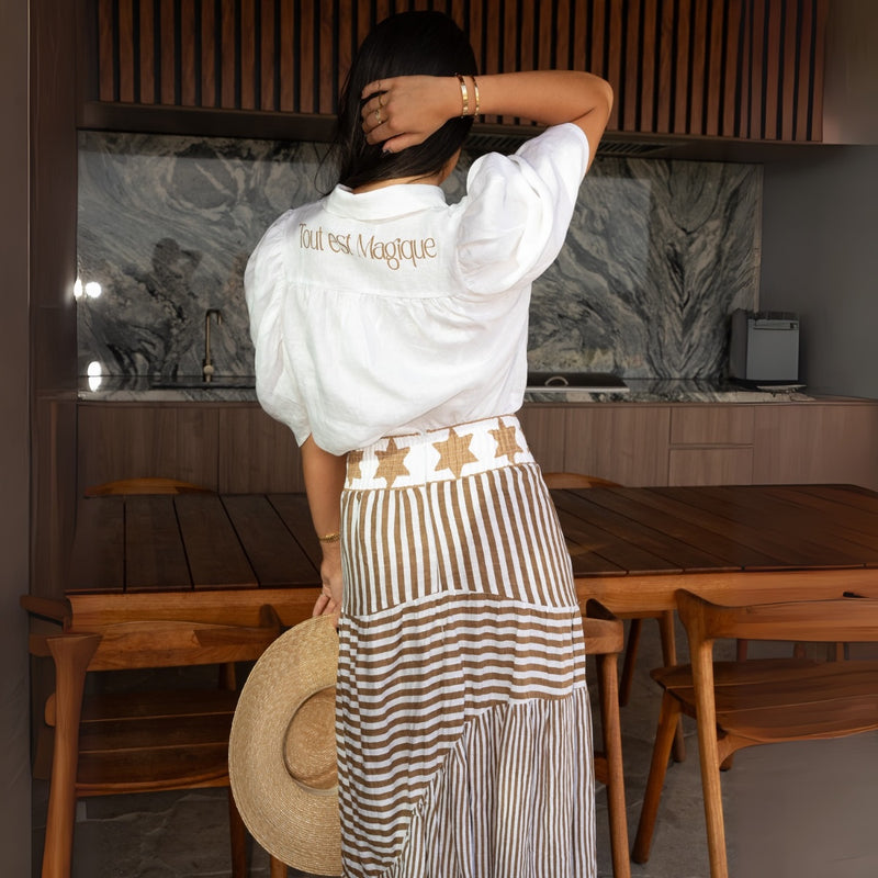 Back view of the skirt.