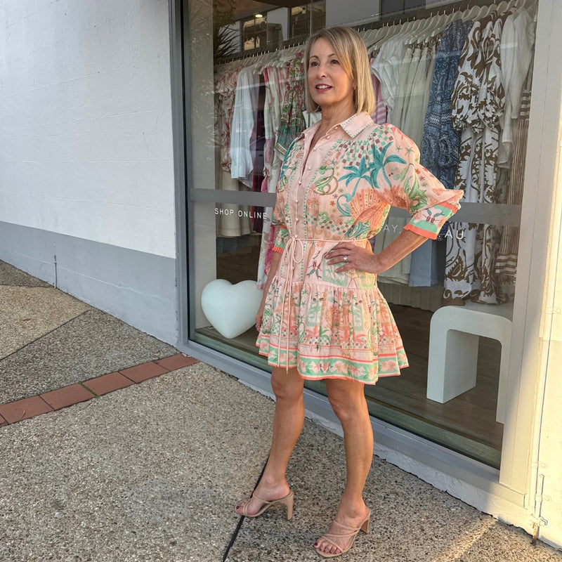 Side view of the dress.