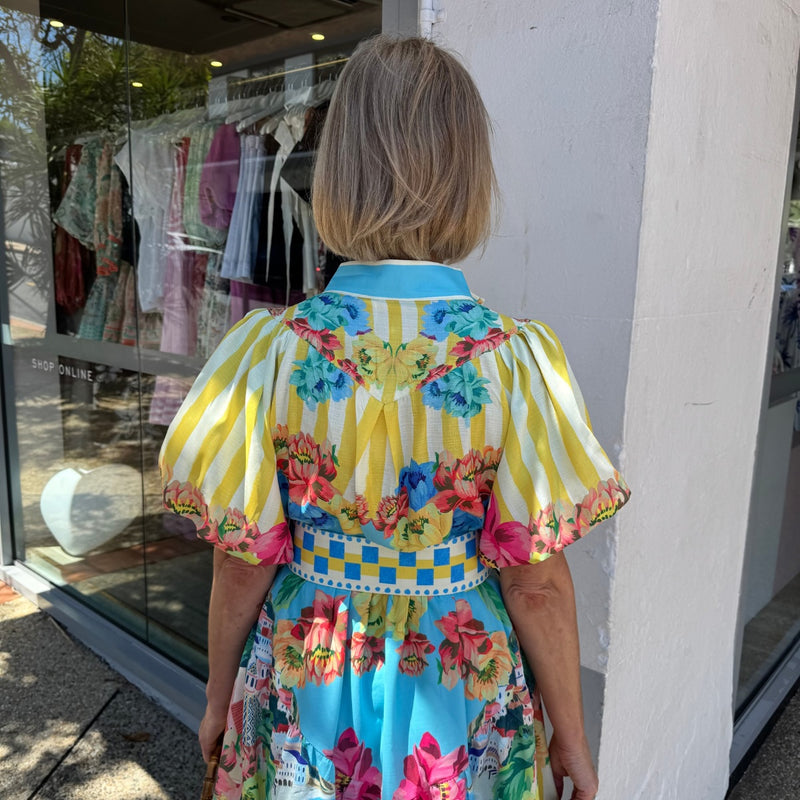 Close up of the upper back