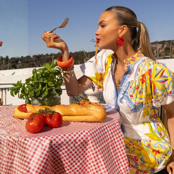 This dress had a mock collar, button bodice and short puff sleeves.