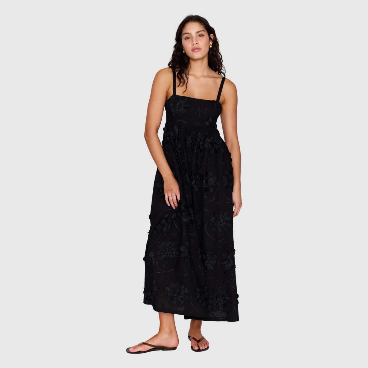 Mink Pink Roma Applique Black Midi Dress – LUNAMAY