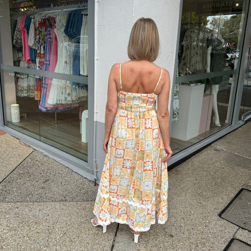 Full length back view of the dress