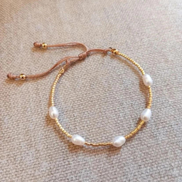 Golden Pearl Drop Bracelet (Gold/White)