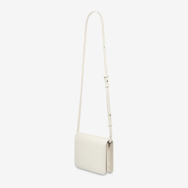 Side view of the bag