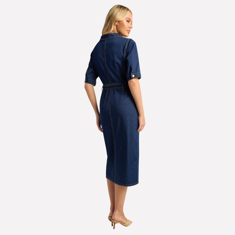 The dress is sophisticated and can be worn everyday, to the office or out to a casual dinner.
