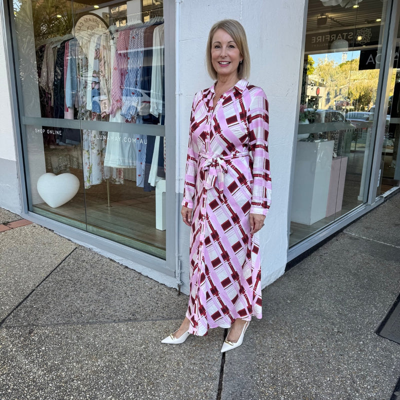 Side view of the dress
