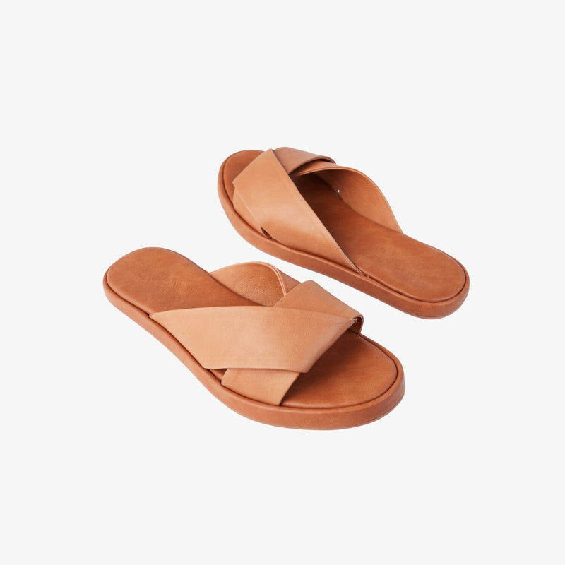 Walnut Lauren Leather Slides (CoconutTan)
