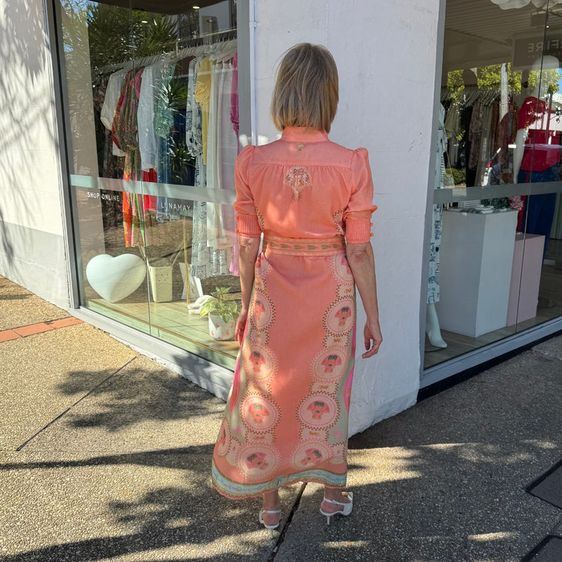 Full length view of the back of the dress