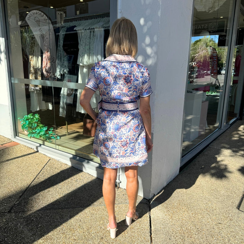 Full length view of the back of the dress