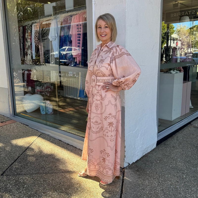 Side view of the dress