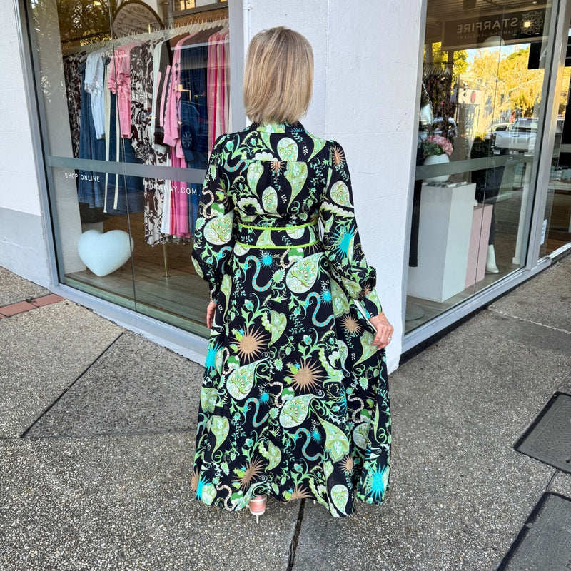 Full length view of the back of the dress
