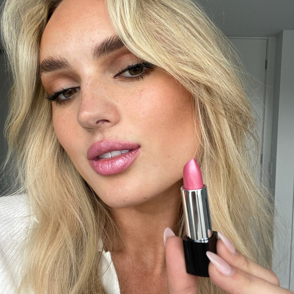 Suzy Frosted Candy Lipstick (Satin Luxe)
